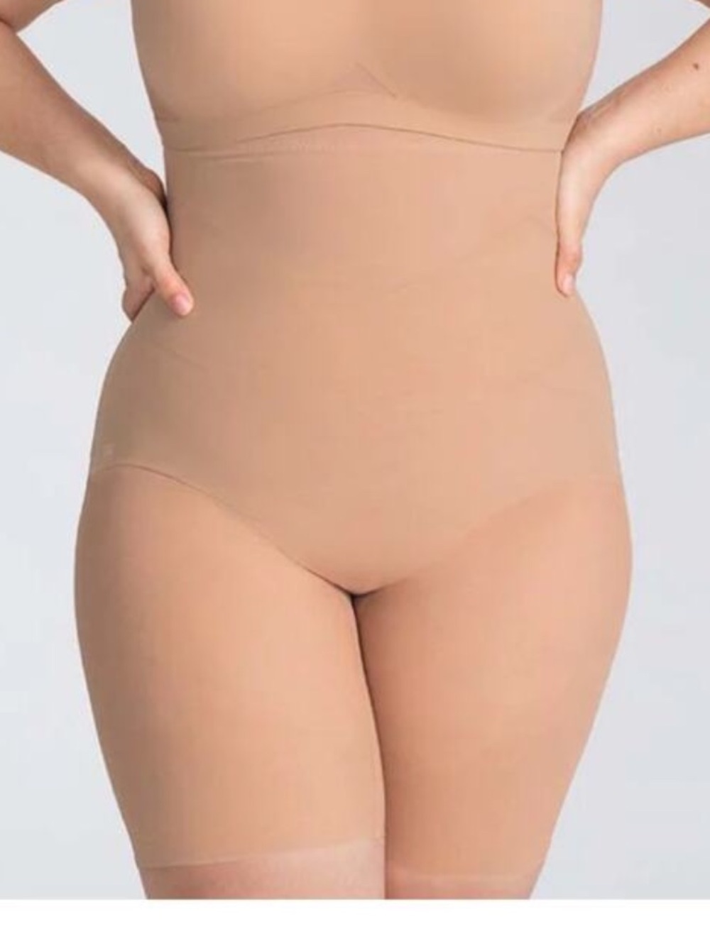 Honeylove Superpower shorts Sand / Nude color Size 1X New without tag